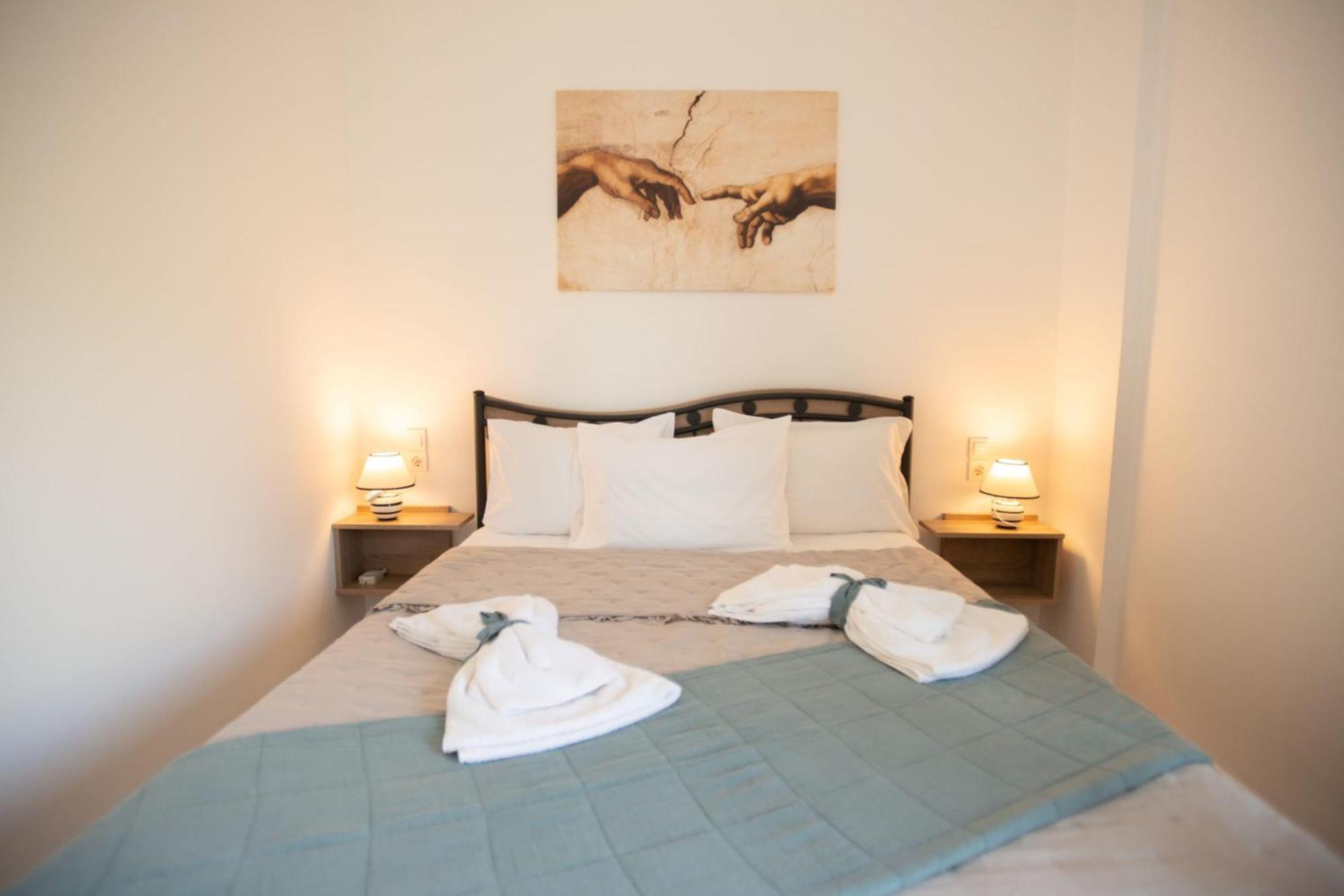Afrathias Beachhouse - Cretan Hideaway Kalamaki  Extérieur photo