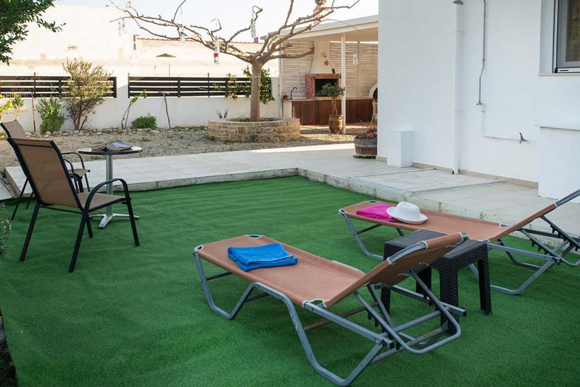 Afrathias Beachhouse - Cretan Hideaway Kalamaki  Extérieur photo